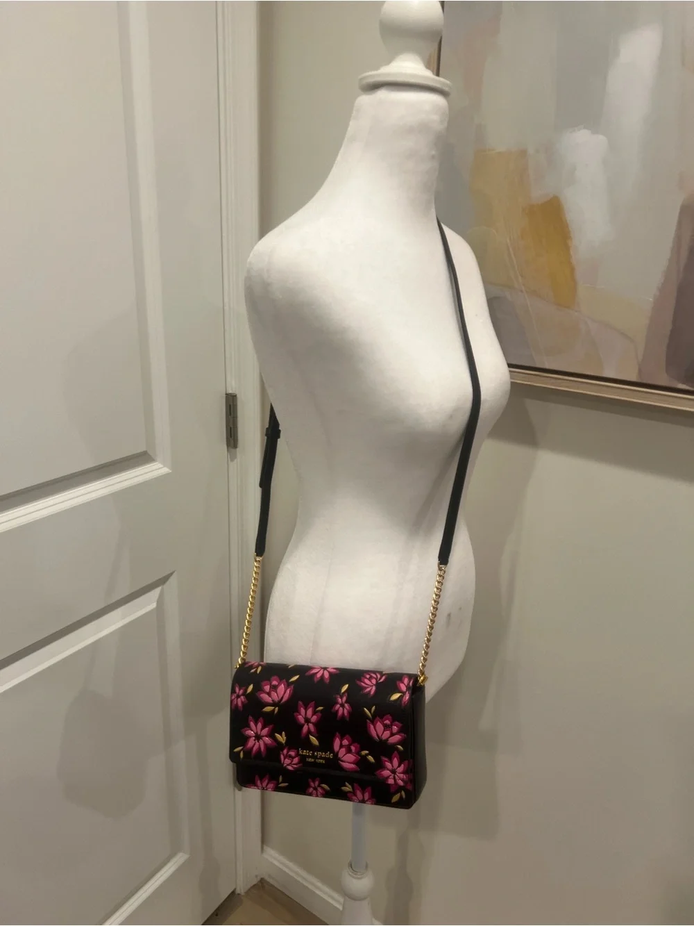 NWT Kate Spade New York Morgan Winter Blooms Embossed Saffiano Bag